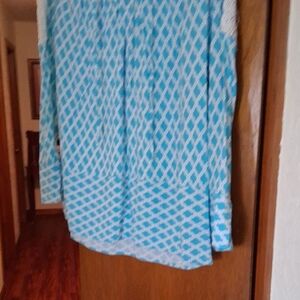 Crown & Ivy Blue and White Patterned Blouse.  Size XS. Length 25 Inches